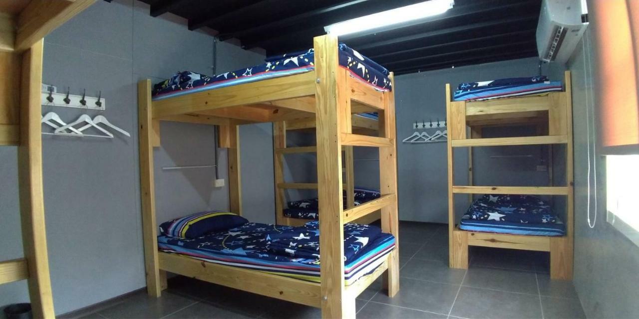 Ohlala Hostel Xiaoliuqiu Exteriör bild